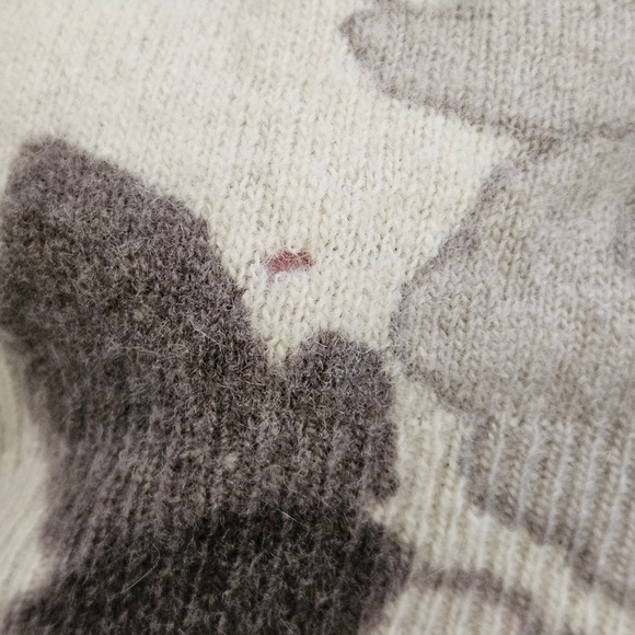 Jaymee Papell Neiman Marcus Vintage Lambswool Angora Floral Sweater Cream M - Picture 4 of 14